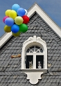 Luftballon Knochen Haus Fassade_DDD7209 als Smart-Objekt-1 Nr 2
